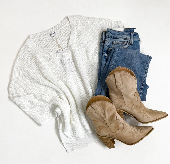 Mia White Oversized Ribbed V-Neck Sweater