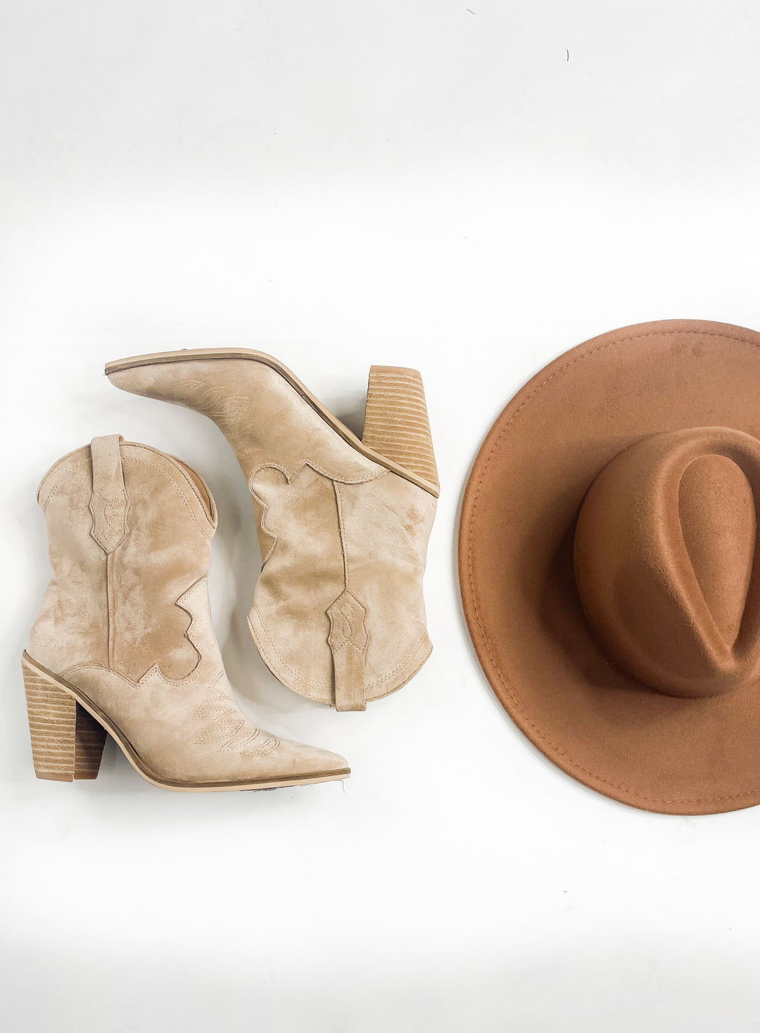 Brooklyn - Beige Ankle Boot