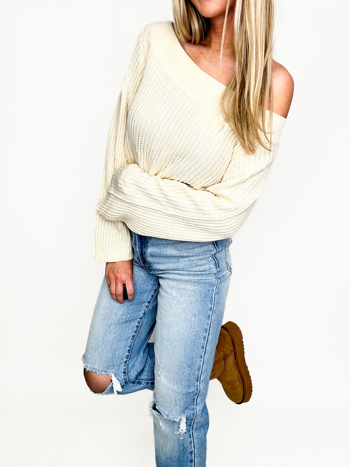 Luna Off-Shoulder Knit Crop Sweater Top